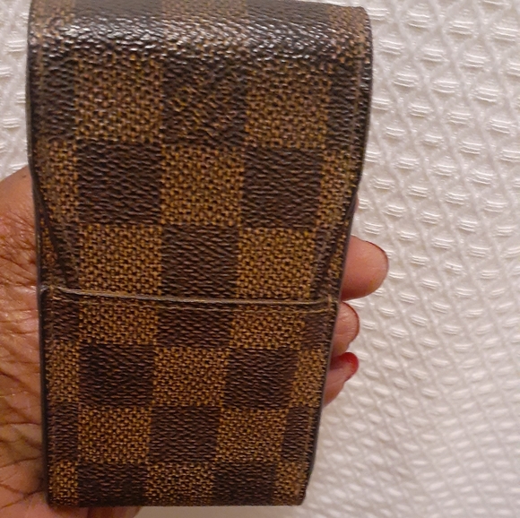 - Louis Vuitton Damier Ebene Cigarette / Lipstick Case Holder - Picture 1 of 11